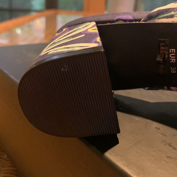 Adrianna Papell Anya shoes - Picture 5 of 5